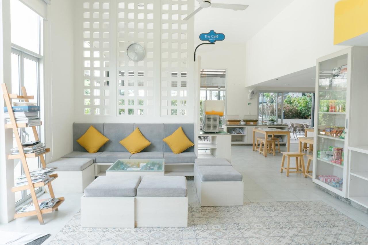 Recenta Suite Phuket Suanluang Exterior foto